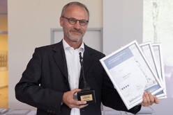 Unternehmenssprecherinnen und Unternehmenssprecher des Jahres 2020/2021 | eSeL.at - Lorenz Seidler