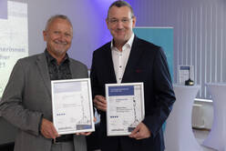 Unternehmenssprecherinnen und Unternehmenssprecher des Jahres 2020/2021 | eSeL.at - Lorenz Seidler