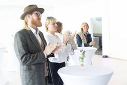 Unternehmenssprecherinnen und Unternehmenssprecher des Jahres 2020/2021 | eSeL.at - Lorenz Seidler