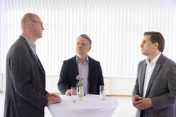 Unternehmenssprecherinnen und Unternehmenssprecher des Jahres 2020/2021 | eSeL.at - Lorenz Seidler