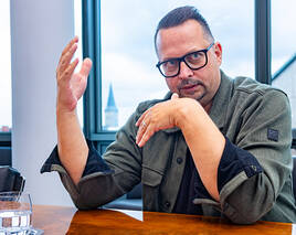 Digitale Abos sichern Zukunft des Lokaljournalismus – turi2-Podcast mit Burkhard Ewert