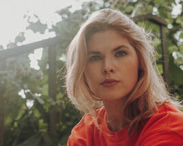 Nackte Haut für harte News auf Insta